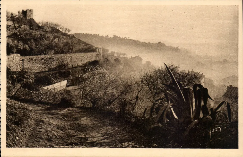 Hyères (Var) — Manhã de Primavera — Les Éditions d'Art VON, Paris - Frente