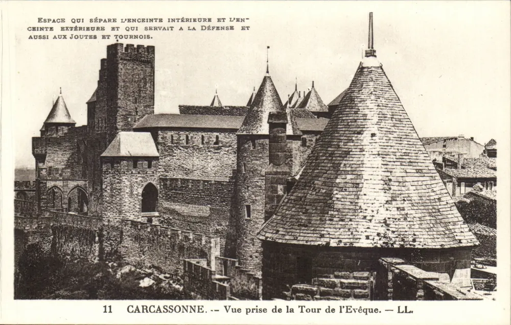 Carcassonne — Aufnahme von der Turm des Bischofs — LL. - Vorderseite