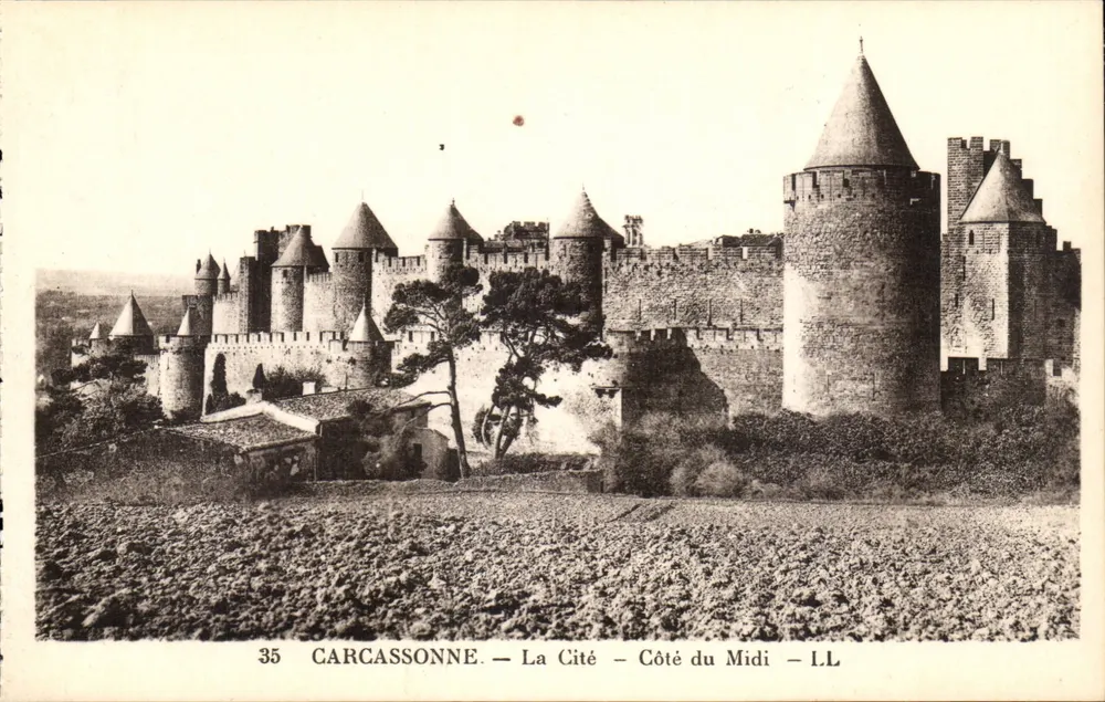 Carcassonne — A Cidade — Lado do Sul — I.L.L. - Frente
