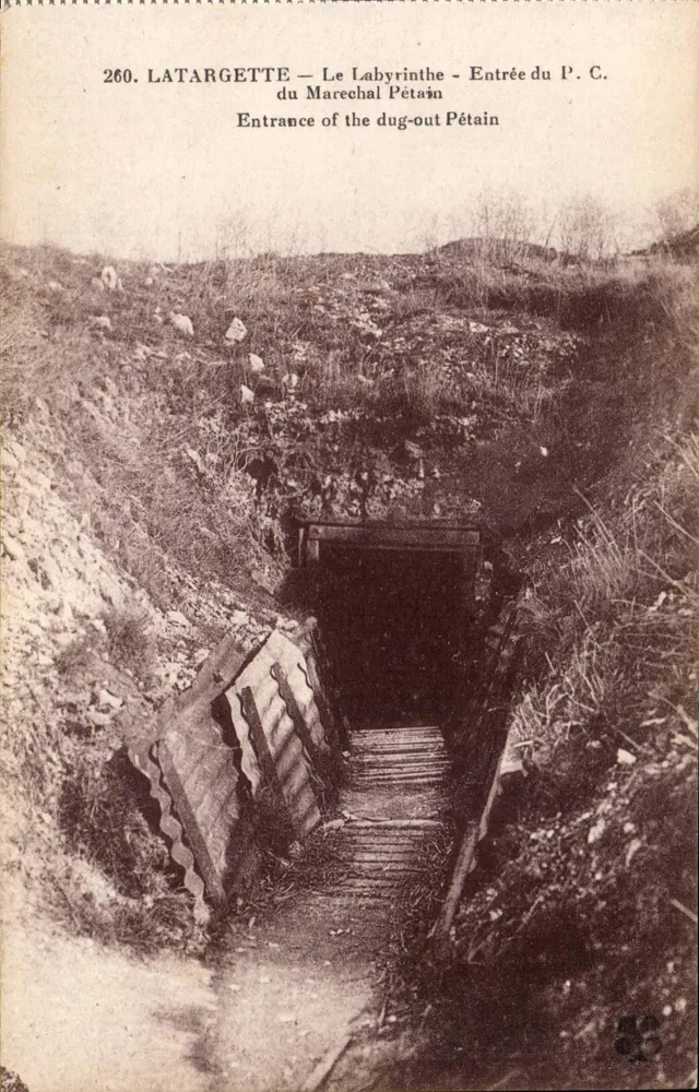 Latargette — Der Labyrinth — Eingang zum P.C. des Marschalls Pétain - Vorderseite