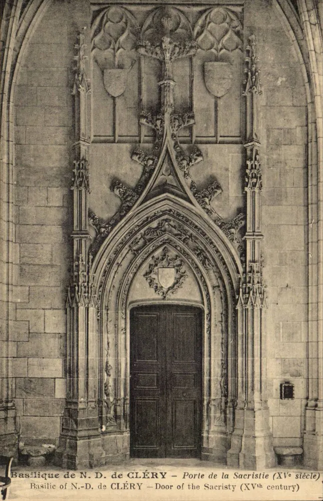 Basilique de N.-D. de CLÉRY — Tür der Sakristei (15. Jahrhundert) — H. Lemaire, phot. edit. - Orléans - Vorderseite