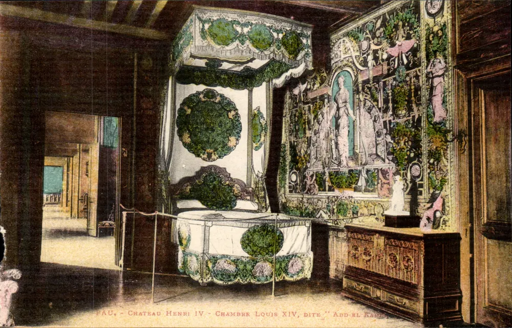 Pau - Schloss Henri IV - Zimmer Louis XIV, genannt 'Abd-el-Kader' - Vorderseite