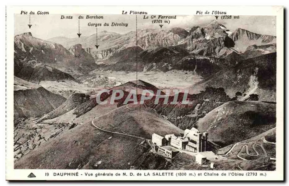 Dauphiné — Allgemeiner Blick auf N.D. de La Salette (1800 m) und Kette des Obiou (2793 m) — Verlag: NSD - Vorderseite