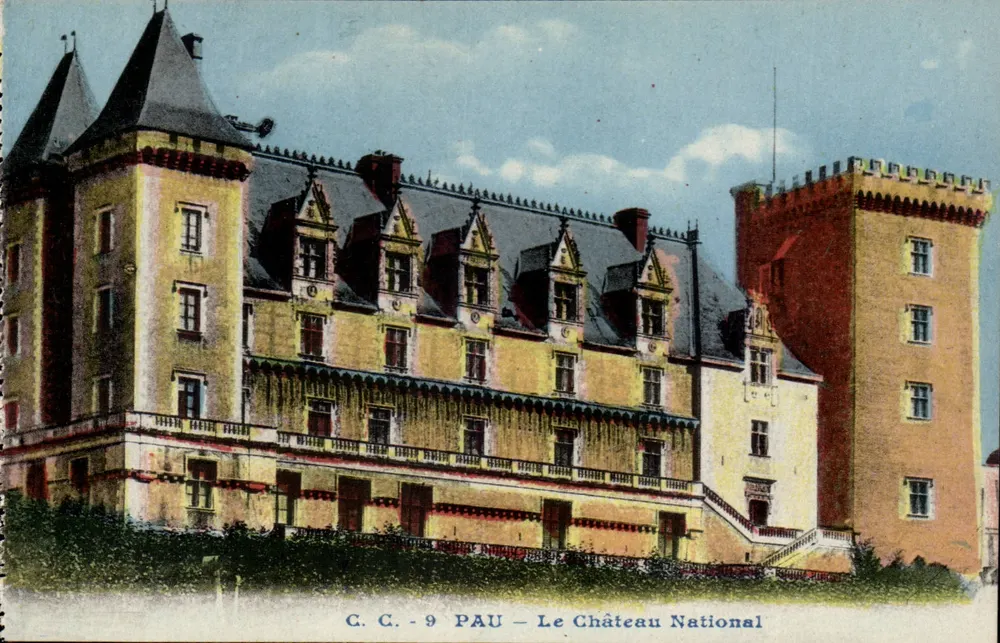 Pau - O Castelo Nacional — C.C. - 9 — Carrache, editor Pau - Frente