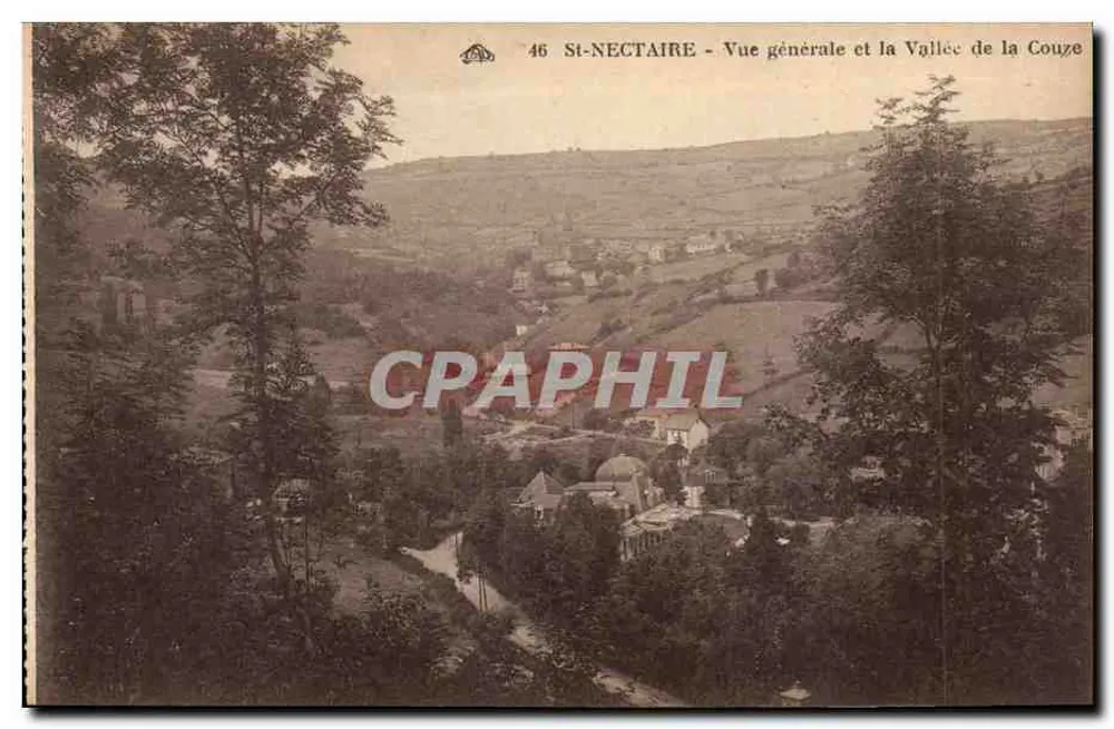 St-Nectaire - Allgemeiner Blick und das Tal der Couze - Vorderseite