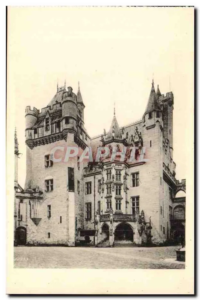 Schloss Pierrefonds — Der Bergfried und die Ehrenstiege — Edition der Historischen Denkmäler - Vorderseite