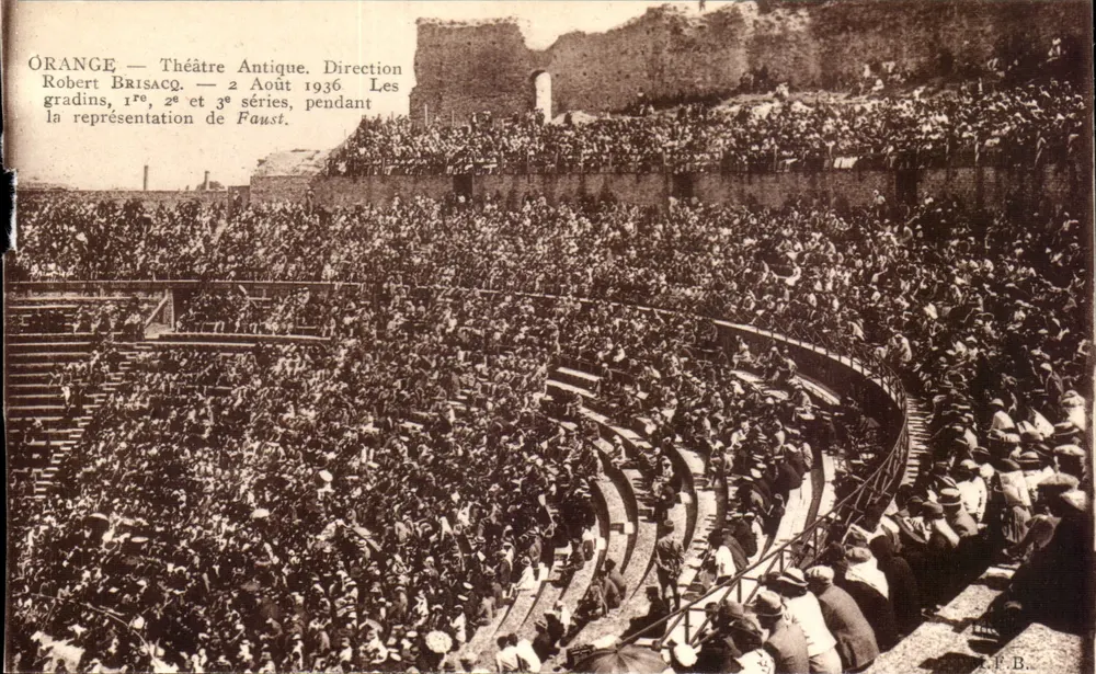 Orange — Teatro Antigo — Representação de Faust — Direção Robert Brisacq — 2 de agosto de 1936 - Frente