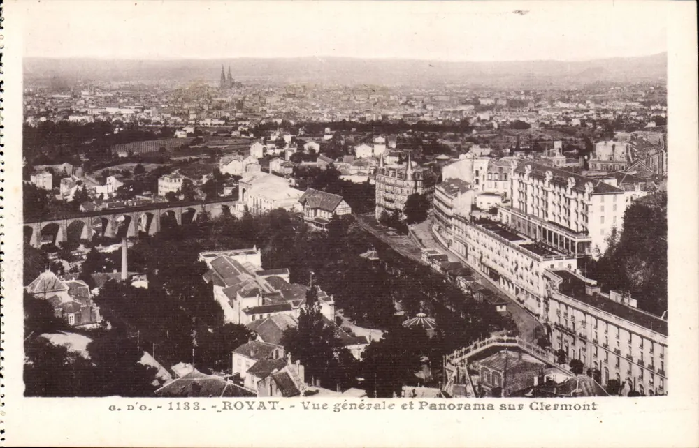Royat — Vista Generale e Panorama su Clermont — e. D'O. n° 1133 - Recto