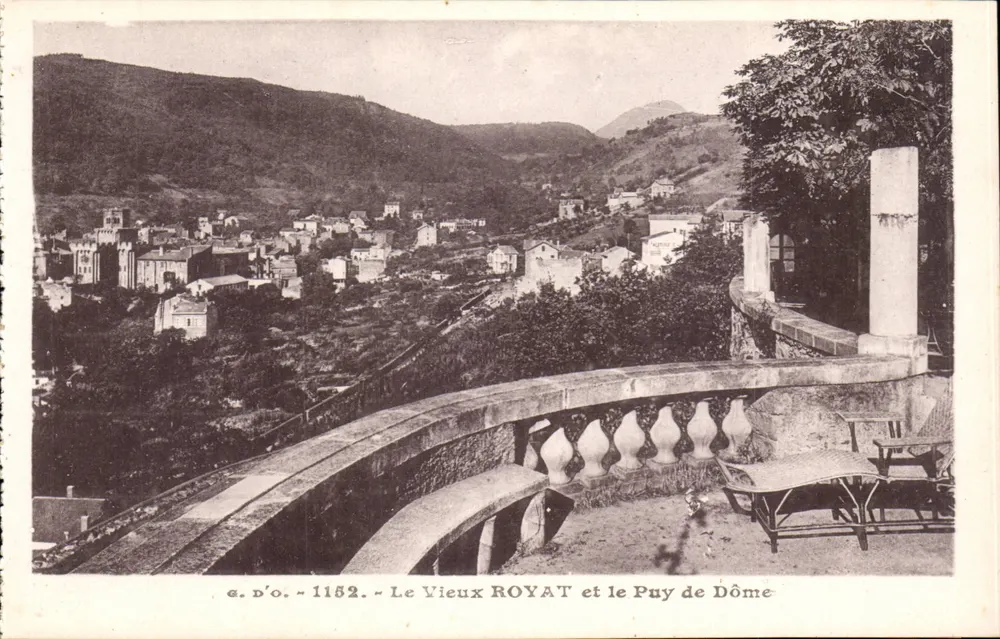 Alt Royat und Puy de Dôme — Panoramablick — J. Goutieranges, Olliargues (P.-de-D.) - Vorderseite