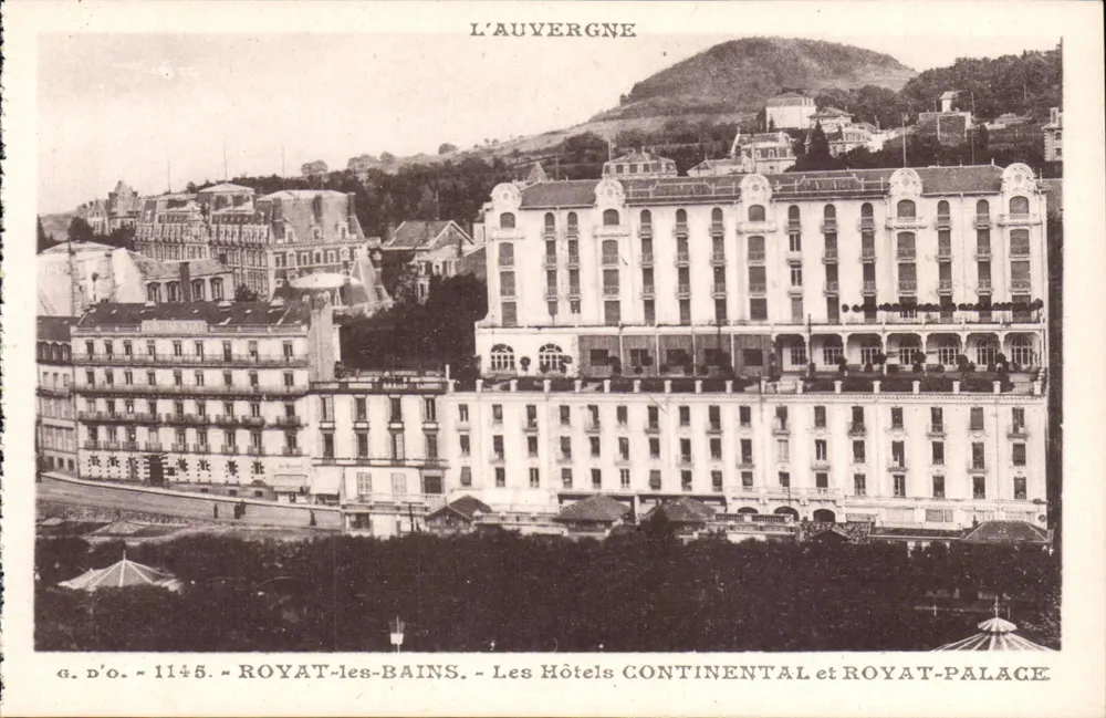 Royat-les-Bains — Die Hotels Continental und Royat-Palace — Auvergne - Vorderseite
