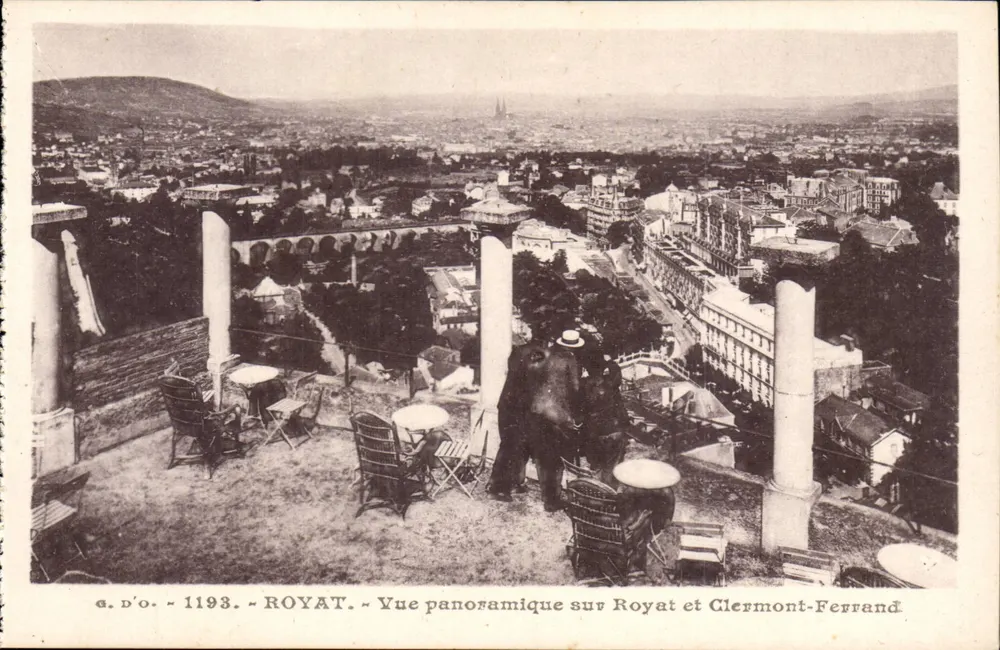 Panoramablick auf Royat und Clermont-Ferrand — a. D'O. — n° 1193 - Vorderseite