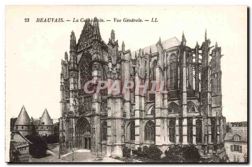 Beauvais — A Catedral — Vista Geral — LL - Frente
