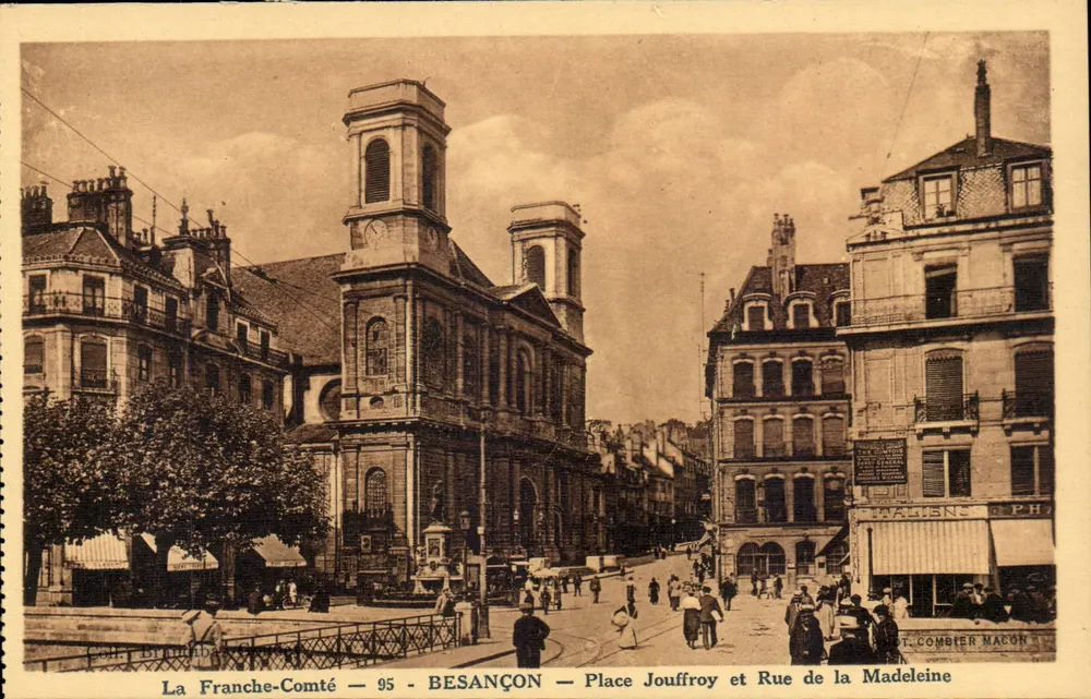 Besançon — Place Jouffroy und Rue de la Madeleine — Verleger Combier Macon - Vorderseite