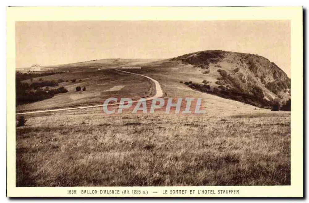 Ballon d'Alsace (Höhe 1258 m.) — Der Gipfel und das Hotel Stauffer - Vorderseite