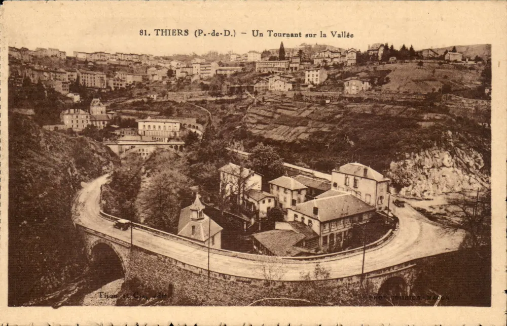 Thiers (P.-de-D.) — Ein Kurvenwechsel in der Schlucht — Chorombier-Wacon - Vorderseite