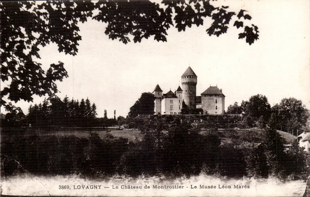 Lovagny — Das Schloss Montrottier — Le Musée Léon Marès - Vorderseite