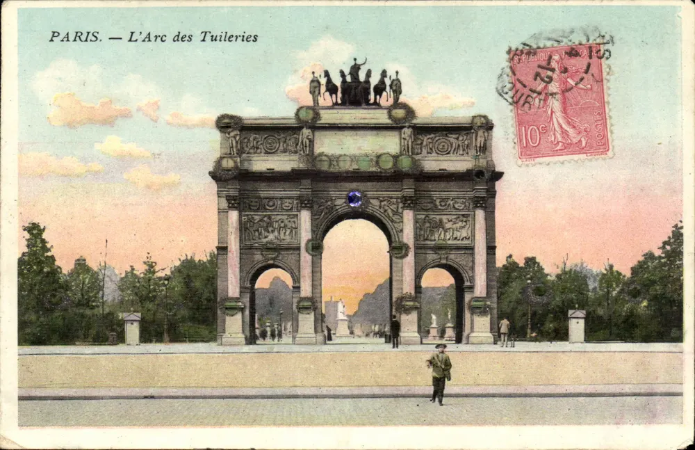 PARIS — O Arco das Tuileries — editor não visível - Frente