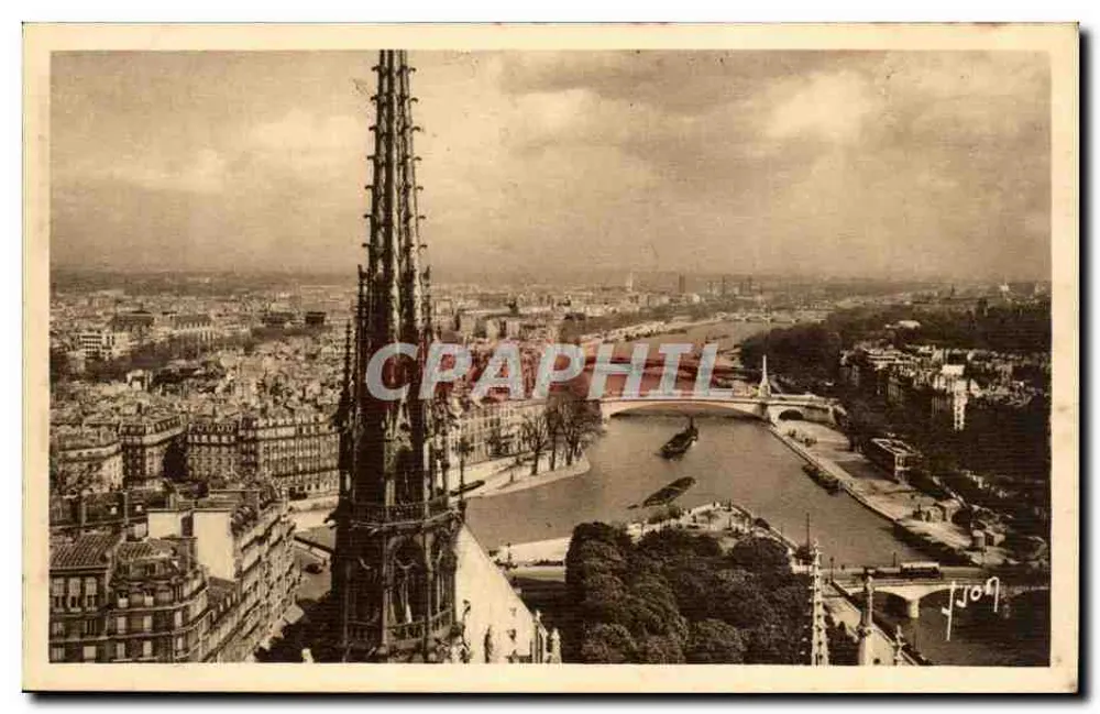 Paris — Panoramablick vom Turm der Notre-Dame — Les Editions d'Art 'AVON' Paris - Vorderseite