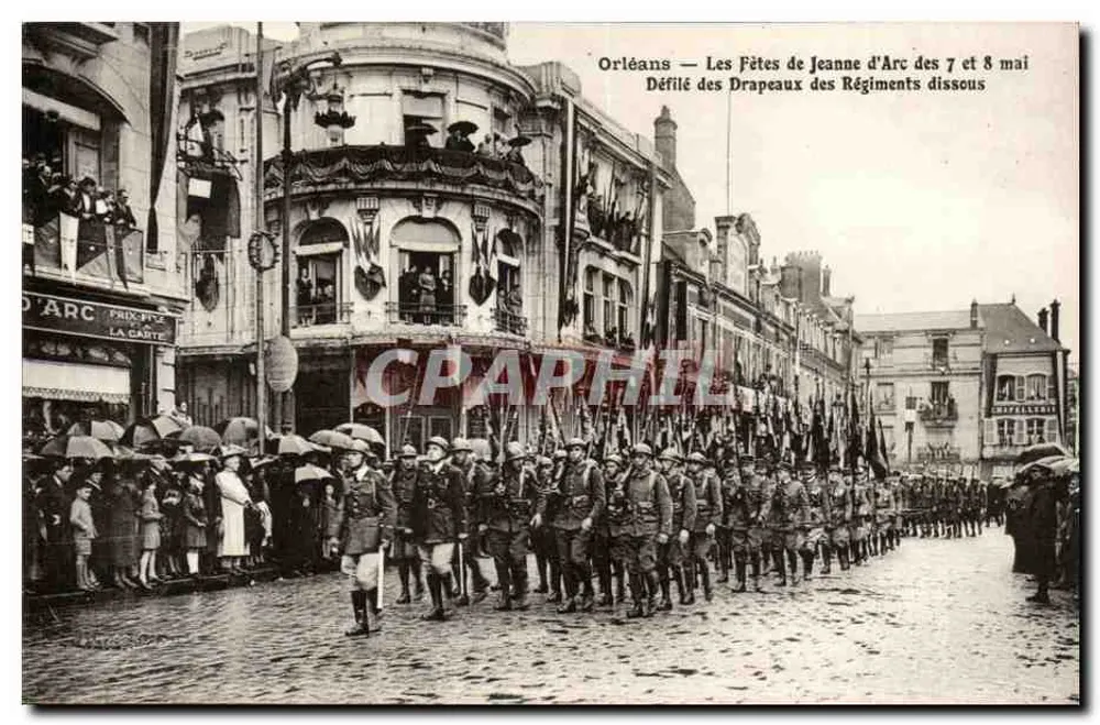 Orléans — Die Feierlichkeiten zu Ehren von Jeanne d'Arc am 7. und 8. Mai — Parade der Fahnen aufgelöster Regimenter - Vorderseite