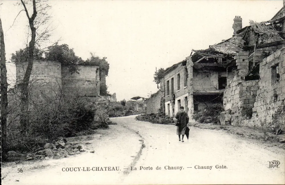 Coucy-le-Château — A Porta de Chauny — editor JND, n° 56 - Frente