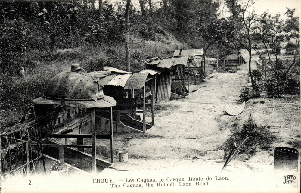 Crouy — Las Cagnas, el Casco, Carretera a Laon - Anverso
