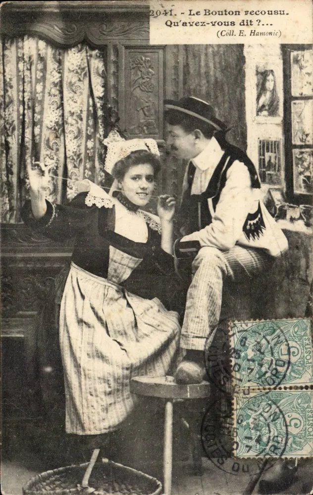 Junge Frau und Mann in Bühnenkostüm — Theater-Szene — Verlag E. Hamonic, Nr. 2041 - Vorderseite
