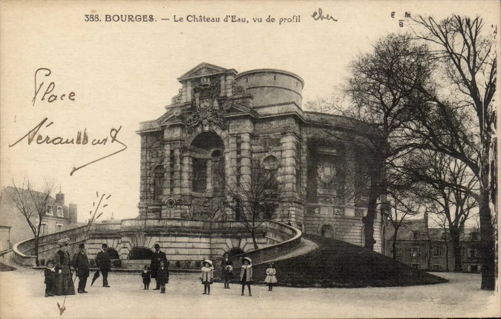 Bourges — O Castelo da Água, visto de frente — Editor E. Maquaire, n° 388 - Frente