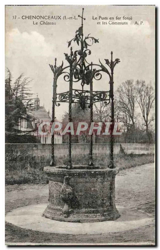 Chenonceaux (Loire-et-Cher) — Der Eisenforged Brunnen und die Communs — A. P. - Vorderseite