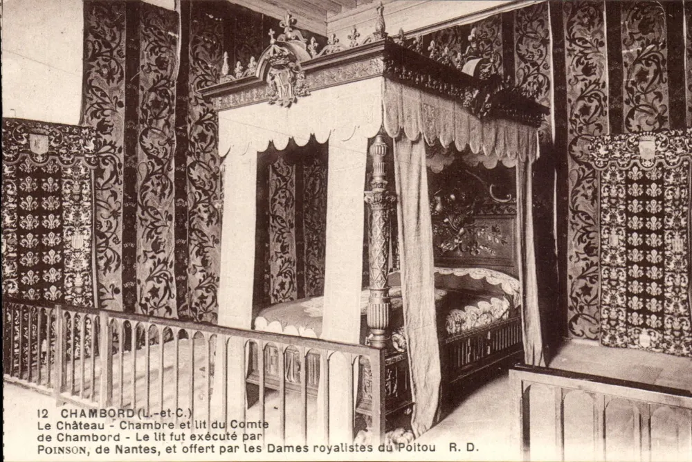 Camera da letto e letto del Conte di Chambord a Chambord (Loir-et-Cher) — editore Poinson, Nantes, n. 12 - Recto