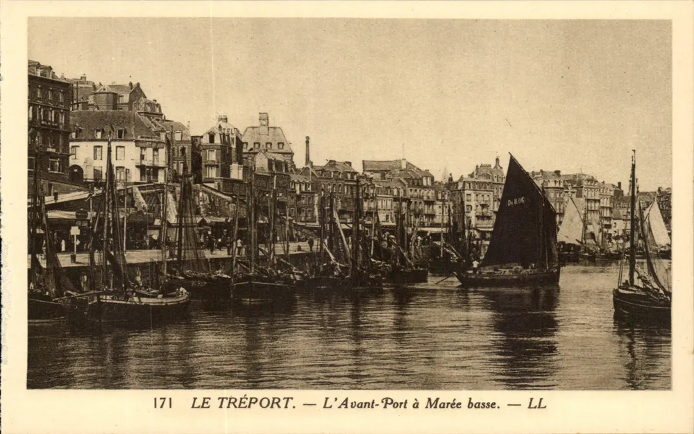 Le Tréport — O Anteporte à Maré Baixa — LL - Frente
