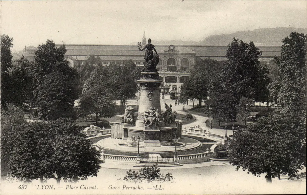LYON — Place Carnot — Gare Perrache — LL. — nr 497 - Awers