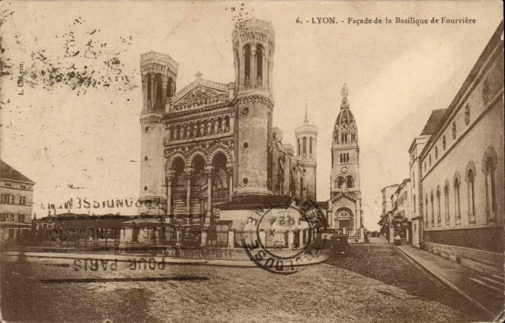 LYON - Fachada da Basílica de Fourvière — L. Calyon, n°6 - Frente