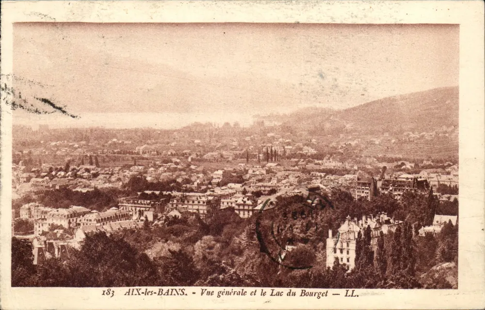 AIX-les-BAINS — Vista geral e o Lago do Bourget — LL. - Frente