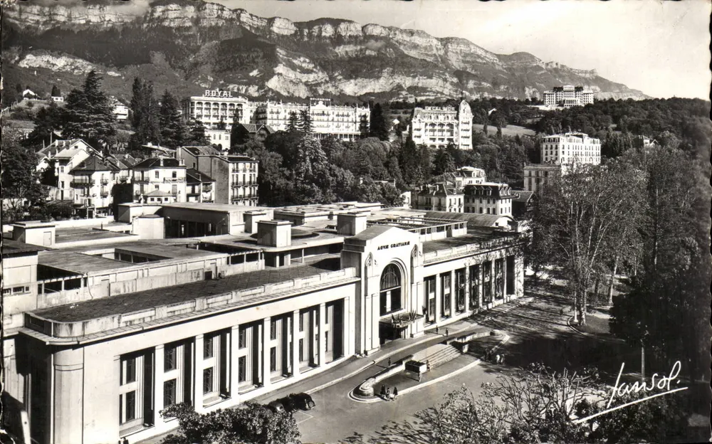 Aix-les-Bains — Estabelecimento Termal — editor Kansol - Frente