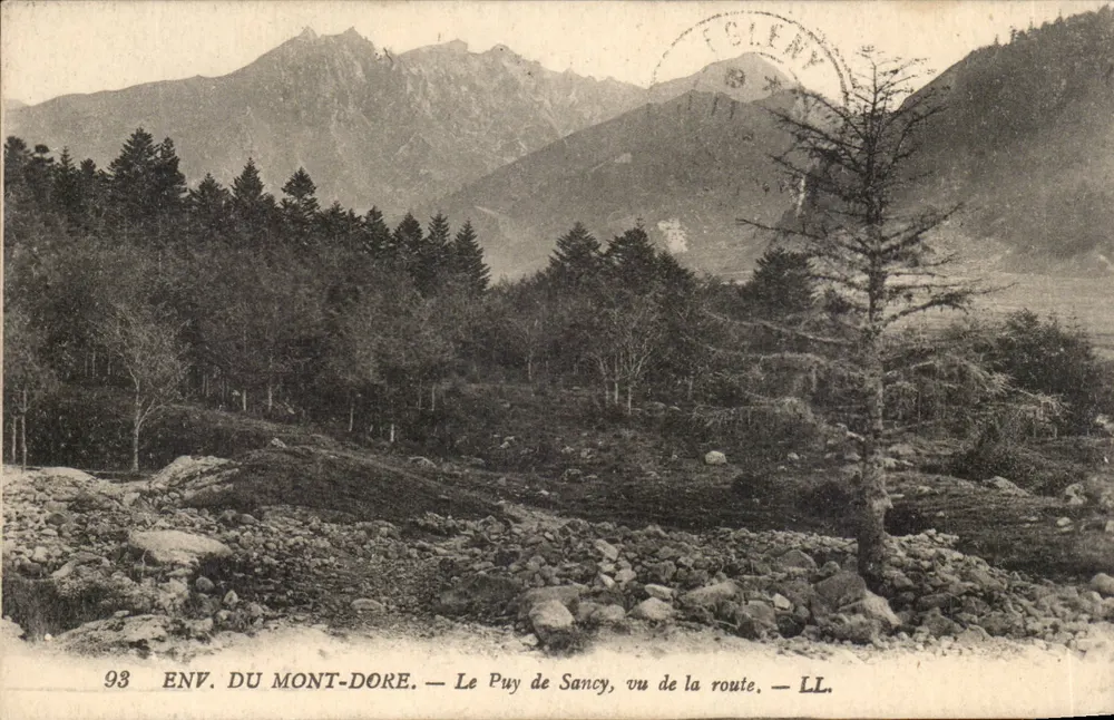 Umgebung von Mont-Dore — Der Puy de Sancy aus der Straße gesehen — LL. — Verlag LL, Nr. 93 - Vorderseite