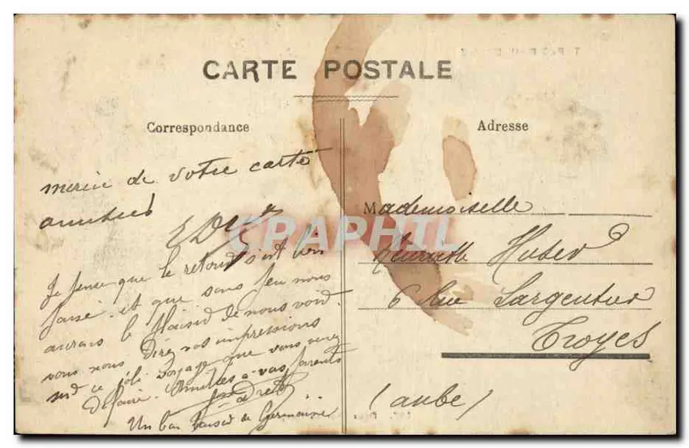 Zwei glückliche Paare — Typen der Auvergne, Nr. 587 — Verlag nicht sichtbar - Rückseite