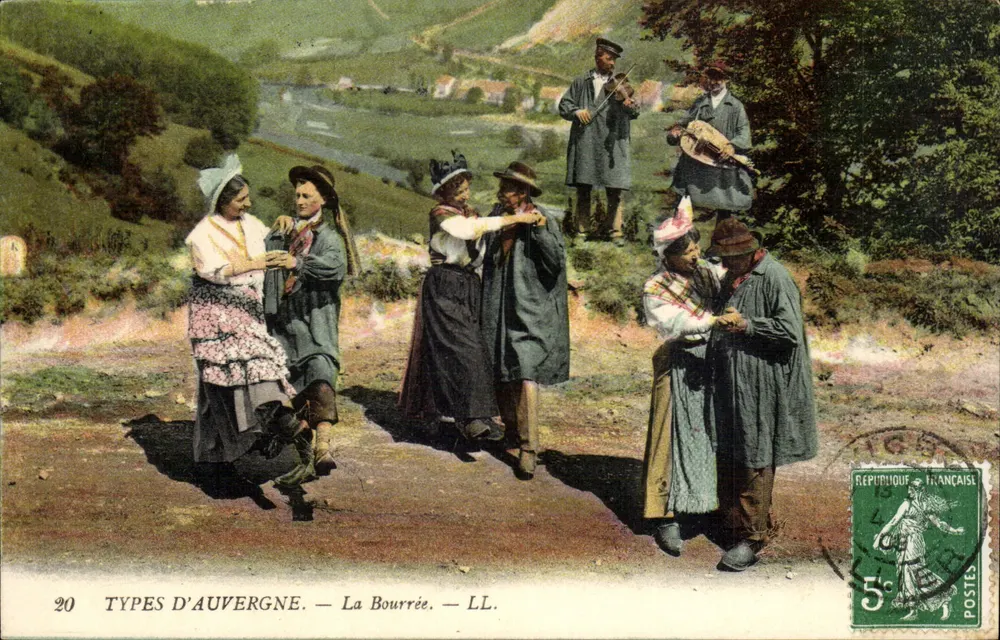 Auvergne — A Bourrée — LL. — Editor LL, n° 20 - Frente