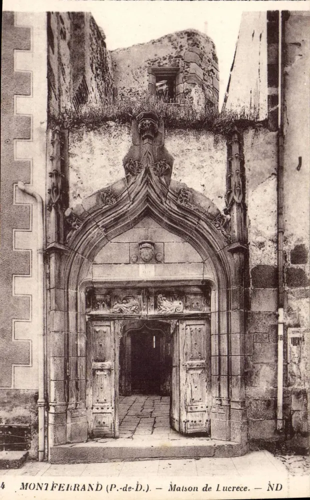 Montferrand (P.-de-D.) — Casa de Lucrece — ND - Frente