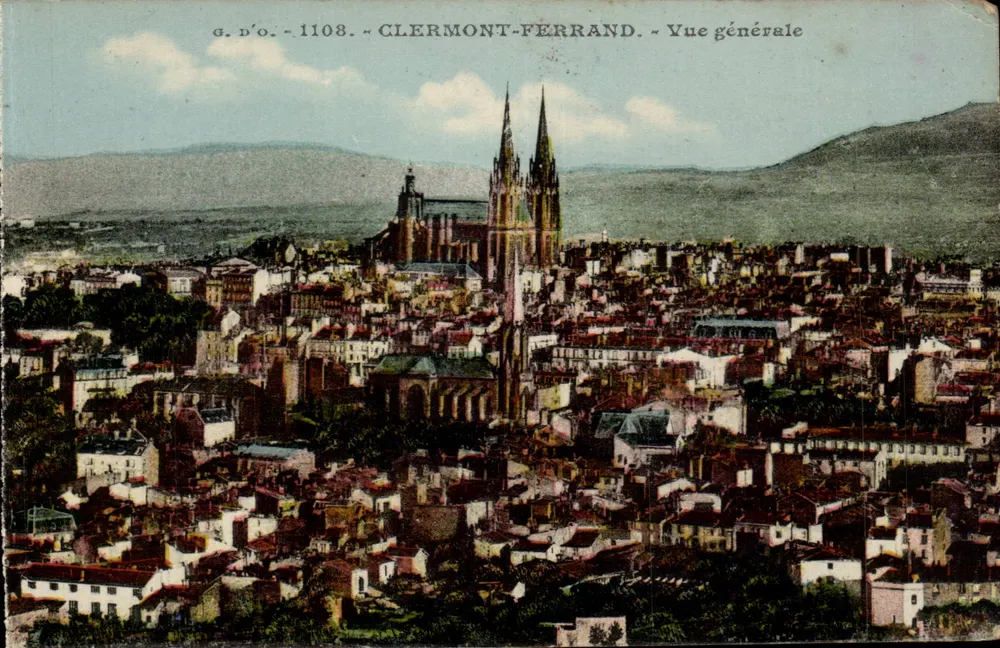 Clermont-Ferrand — Vista geral — g.d'o. - 1108 - Frente