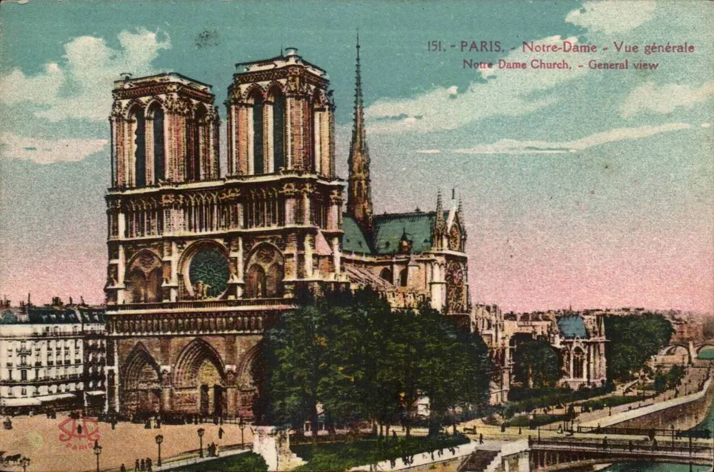 Paris - Notre-Dame - Vista geral — Série 151, editor S.A. Paris - Frente
