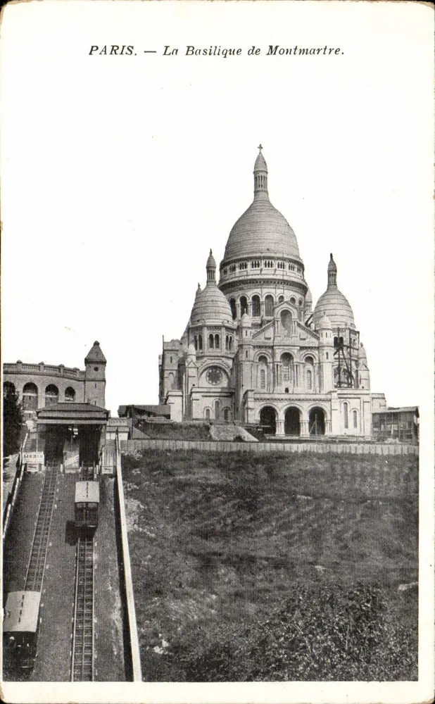 Paris — A Basílica de Montmartre — Série SABEIO - Frente