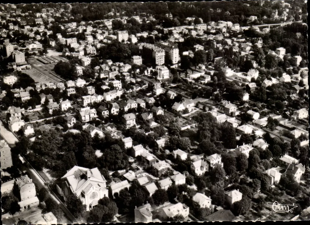 La Varenne-St-Hilaire (Seine) — Luftbild des Zentrums — Éditions Aériennes Combier, Macon - Vorderseite