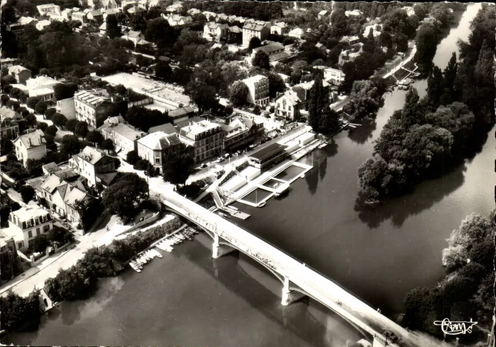 La Varenne (Seine) — Ansicht des Chennevières-Brücke — Combier, Imp. Macon (S.-et-L.) - Vorderseite