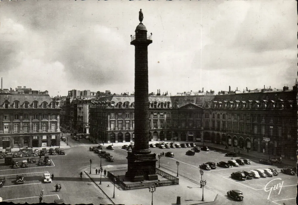 Place Vendôme — coluna Vendôme — Ed. d'Art GUY, n° 740 - Frente