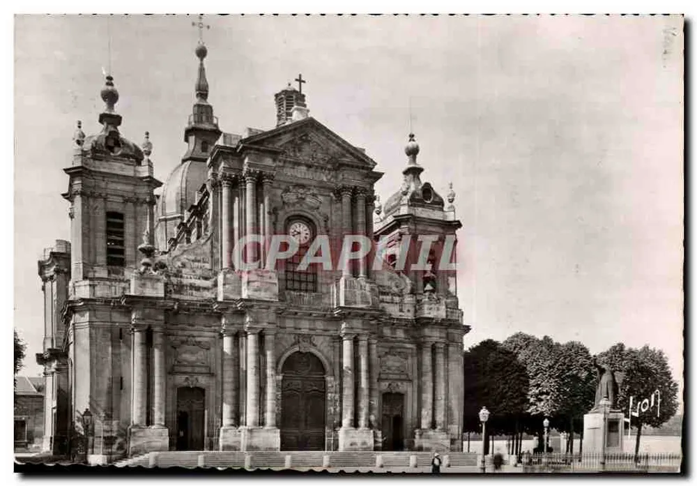 Versalhes — Catedral de São Luís (século XVIII) — Les Editions d'Art, Paris - Frente