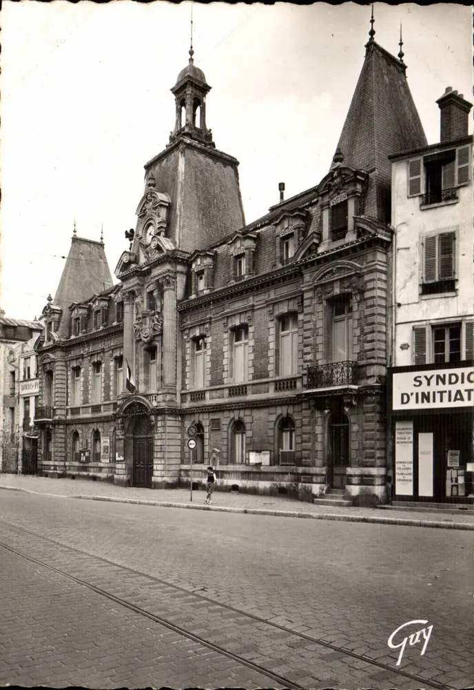 Fontainebleau — Rathaus, Grande Straße — Verlag Gay, n° 940 - Vorderseite