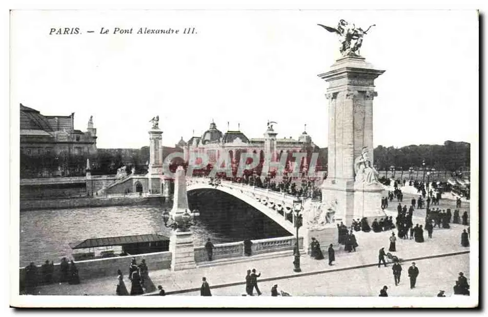 Paris — O Ponte Alexandre III — editor não visível - Frente