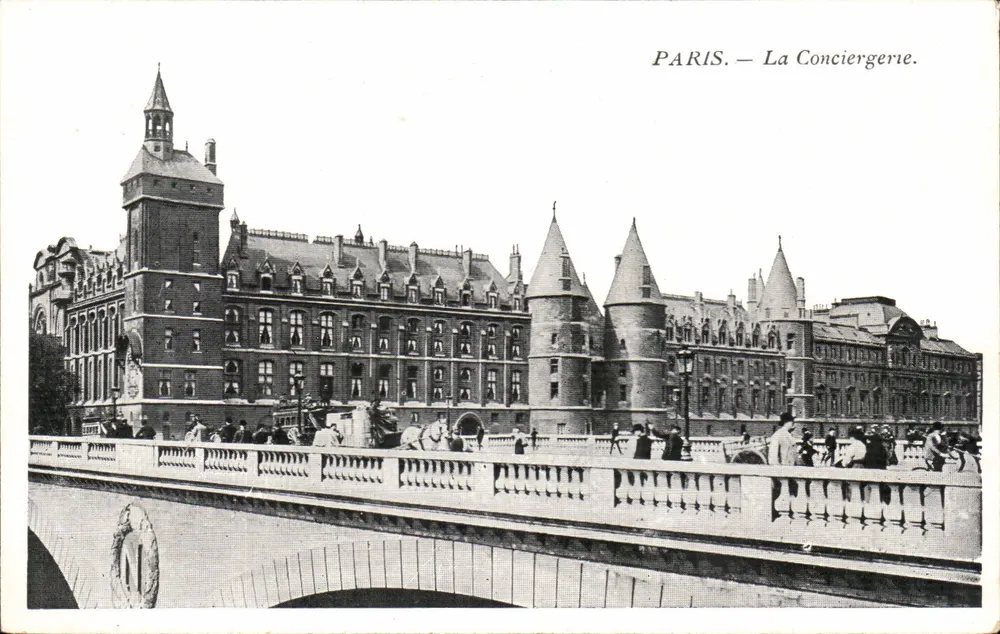 Paris — A Conciergerie — editor não identificado - Frente