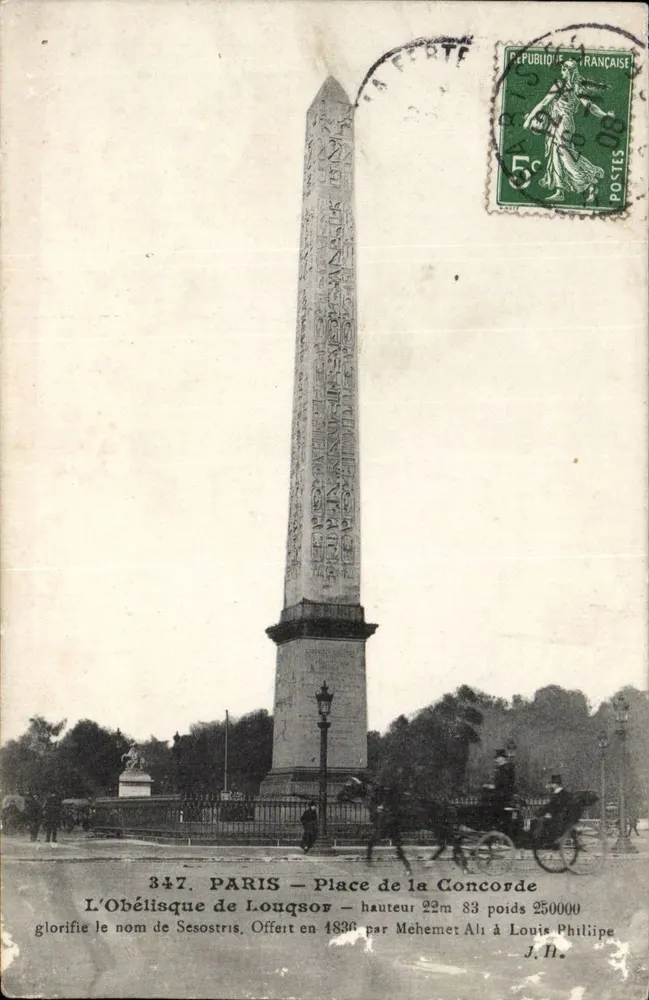 O Obelisco de Louqsor — Place de la Concorde — Paris — n°347 - Frente