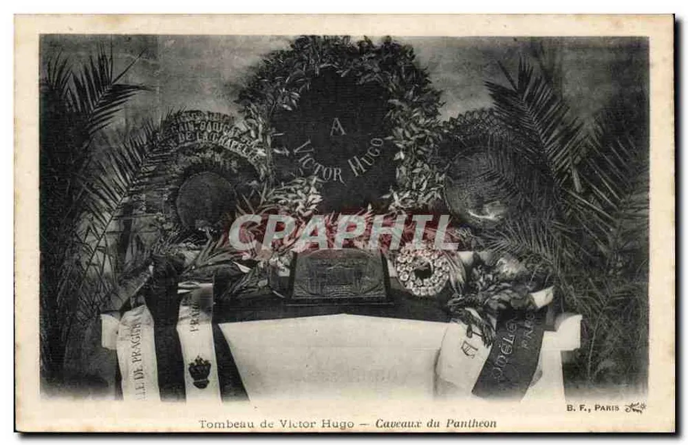 Grabmal von Victor Hugo — Kammern des Panthéons — B. F., Paris - Vorderseite